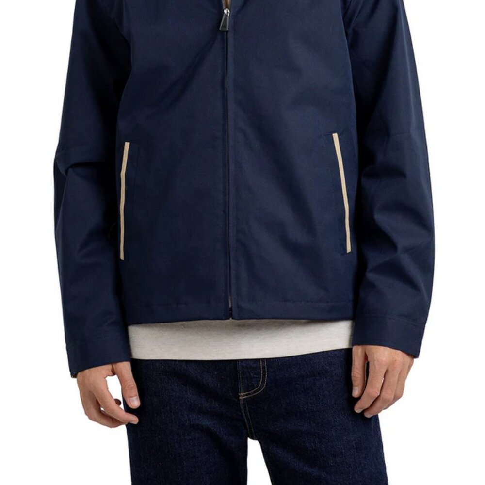 Rainforest Jacket MEDIUM MSRP $150